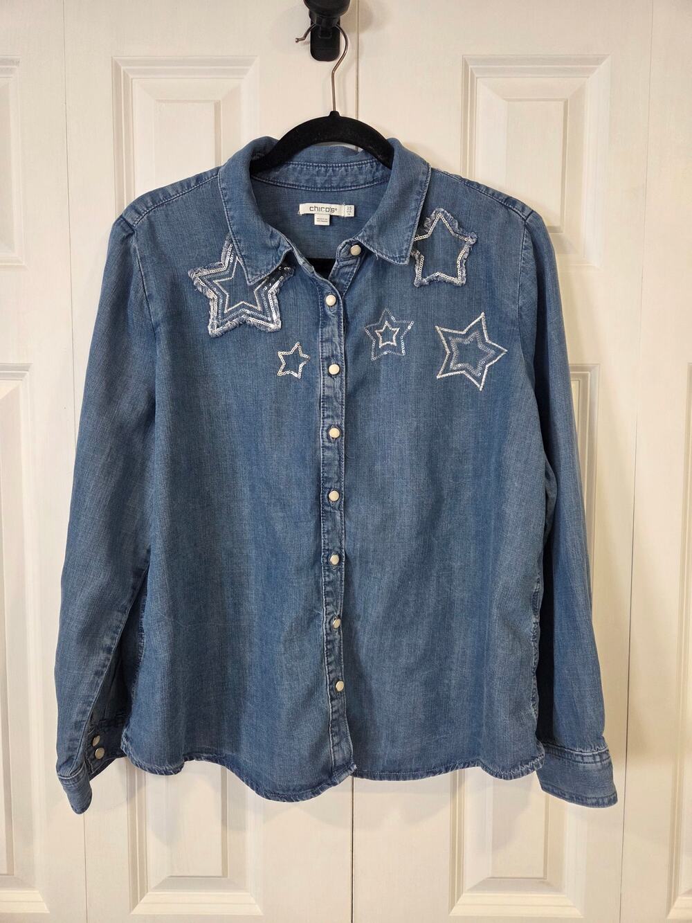Chico's Embroidered Denim Shirt Embroidered Star Size 2.5/US 14